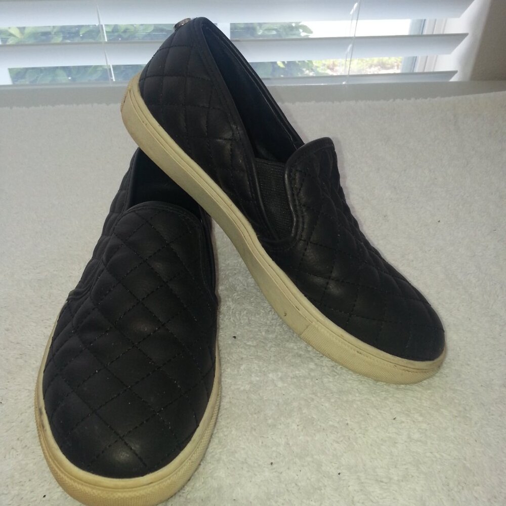 Steve Madden Black Quilt Casual Shoes Worn